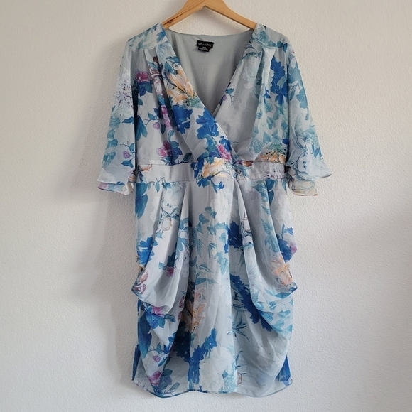 City Chic kiku floral draped chiffon vneck belted dress - Picture 12 of 13